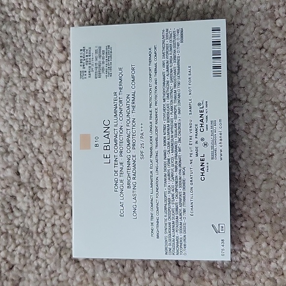 Chanel Sampler Gift Set - Picture 8 of 10